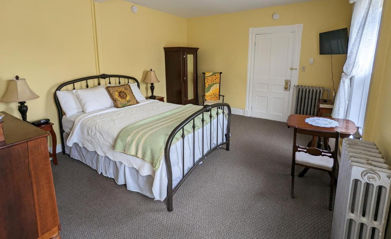 The Georgetown Inn Екстер'єр фото