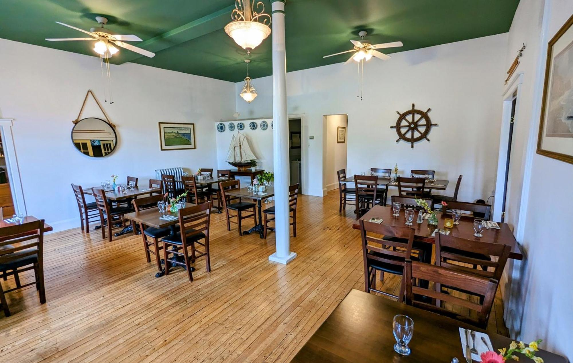 The Georgetown Inn Екстер'єр фото