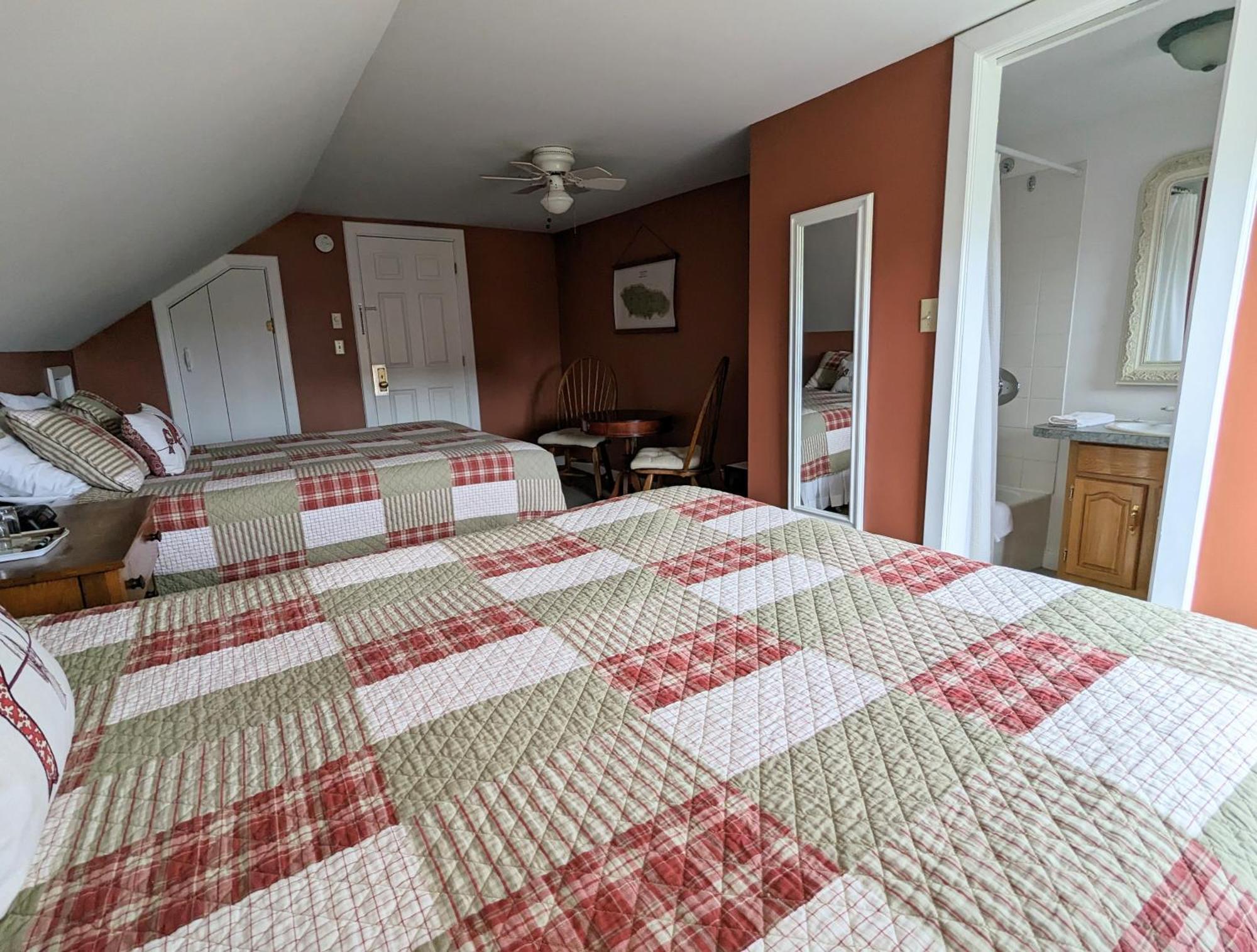 The Georgetown Inn Екстер'єр фото